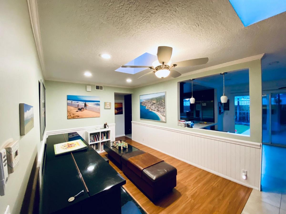 Costa Mesa Homestay - Private Rooms With 2 Shared Baths And Hosts Onsite Eksteriør bilde