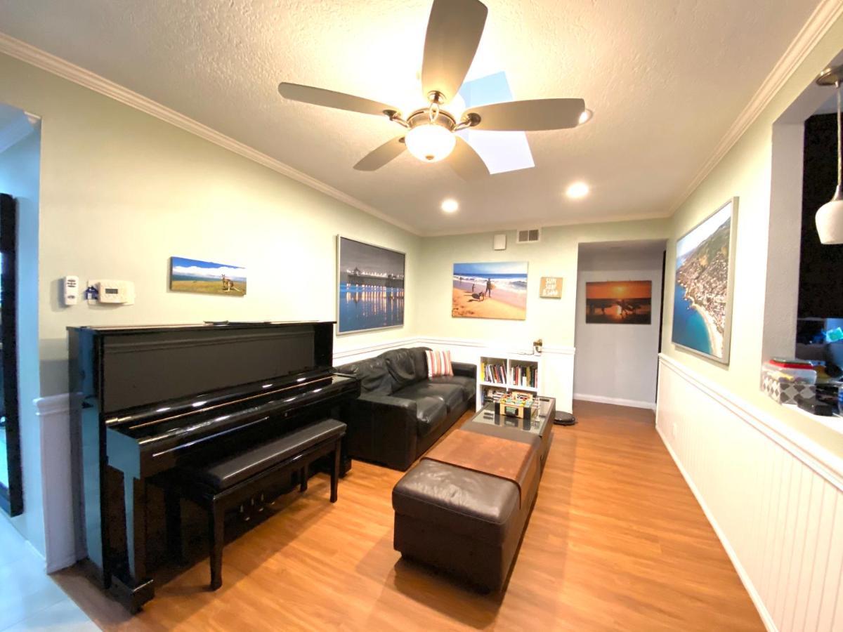 Costa Mesa Homestay - Private Rooms With 2 Shared Baths And Hosts Onsite Eksteriør bilde